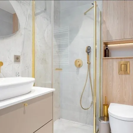 Cozy Spot In Pinewood Daire